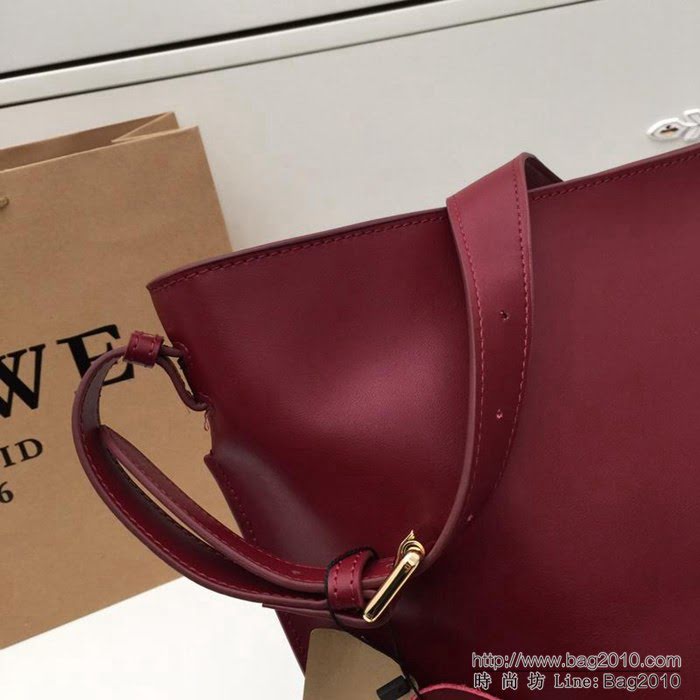 LOEWE羅意威 最新走秀款 原版牛皮 水桶包 內配子母小包 可單肩斜挎 9089  jdl1007